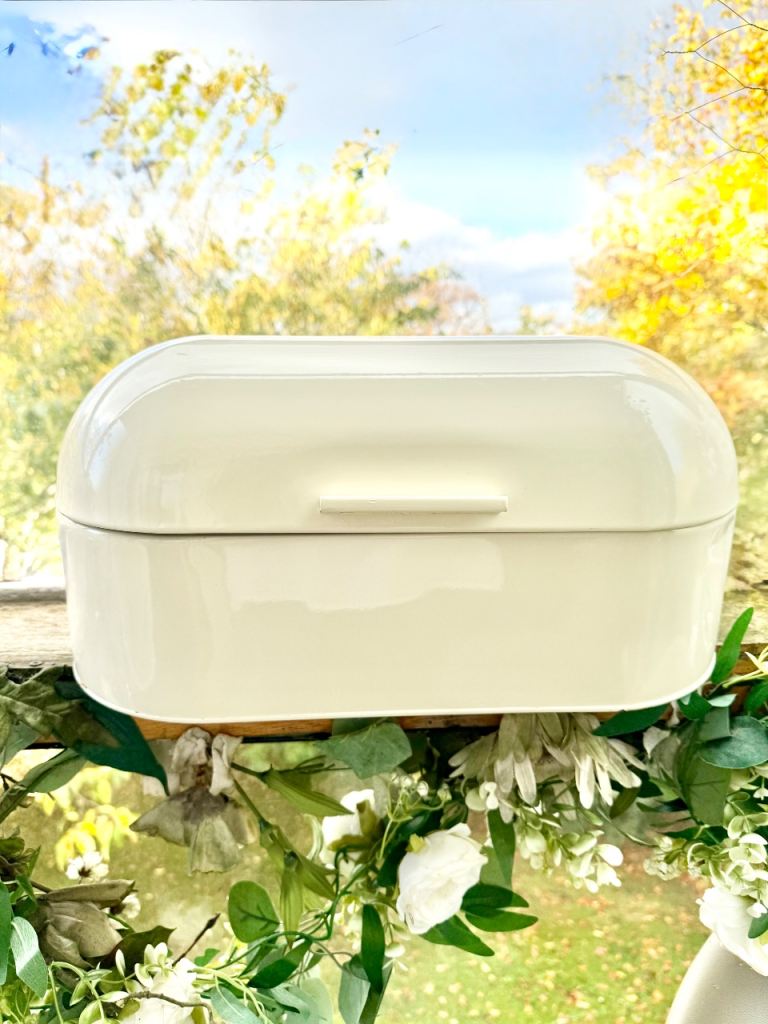 Cream Metal Bread Bin - Good Condition