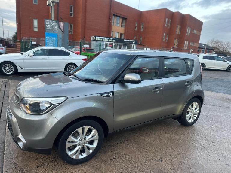 2015 Kia Soul 1.6 CRDi Connect 5dr Auto HATCHBACK DIESEL Automatic
