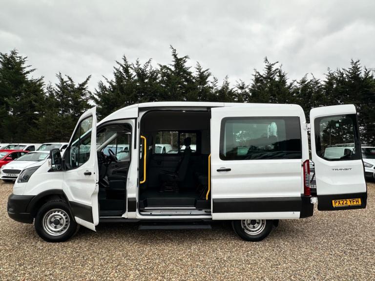 2022 Ford Transit 2.0 350 EcoBlue Leader RWD L2 H2 Euro 6 (s/s) 5dr (12 Seat) MINIBUS Diesel Manual