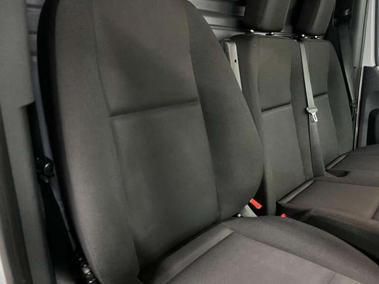 2024 Mercedes-Benz Sprinter 3.5t H2 Pro Van PANEL VAN DIESEL Manual