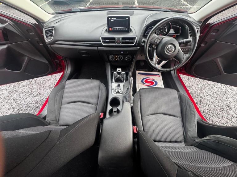 MAZDA MAZDA3 2.2 SKYACTIV-D SE Nav Fastback Euro 6 (s/s) 4dr 2015