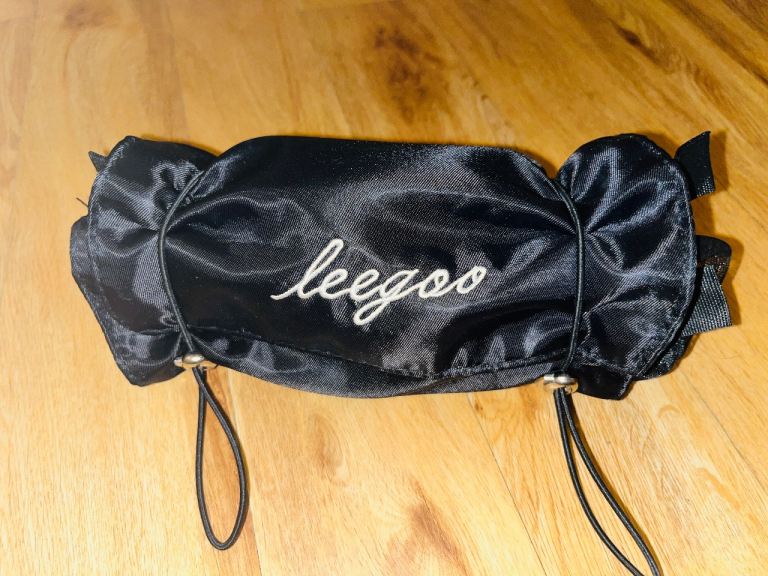 Leegoo Black Roll-Up Travel Organiser Bag – As Good As New