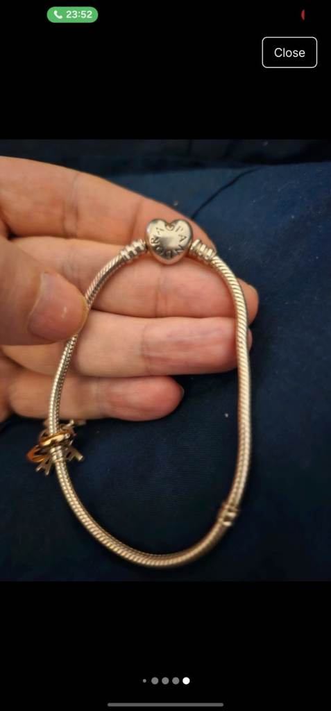 Pandora bracelet 21 cm with extra charm