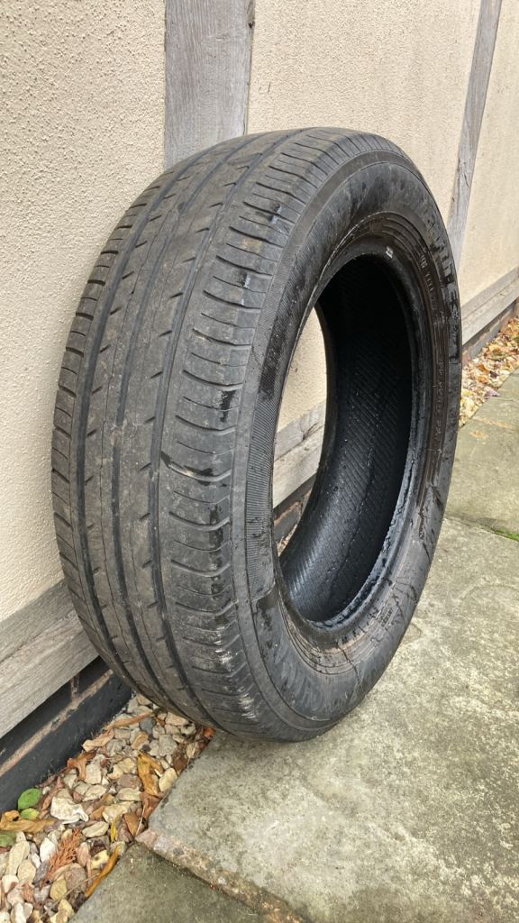 Yokohama 185/65/R15 tyre