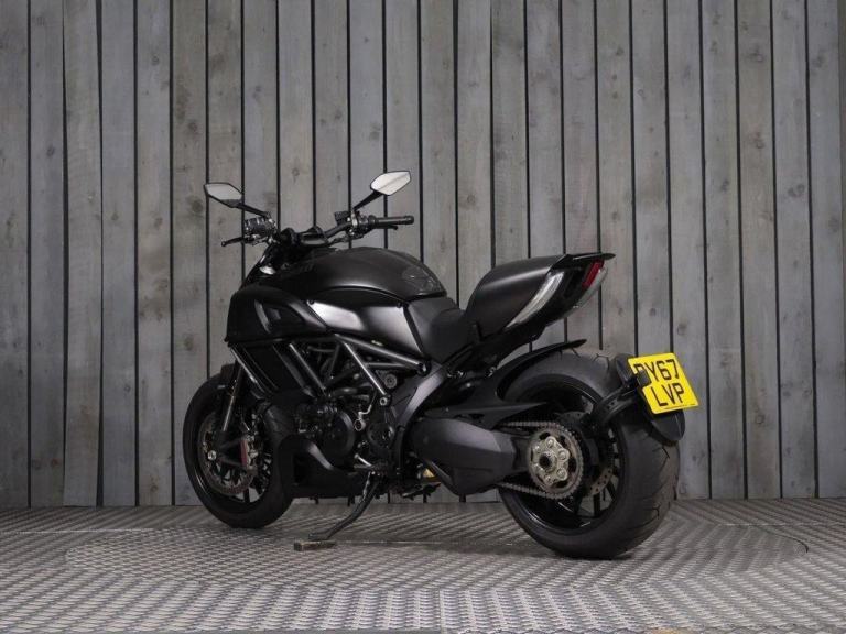 2017 67 DUCATI DIAVEL