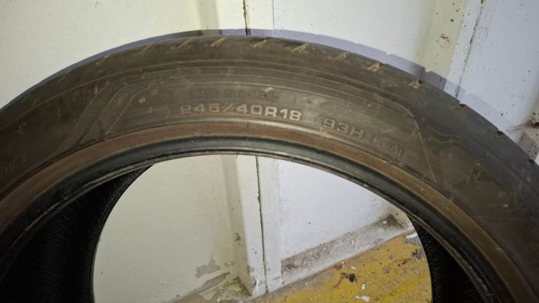 Tyre GoodYear 245 40 18