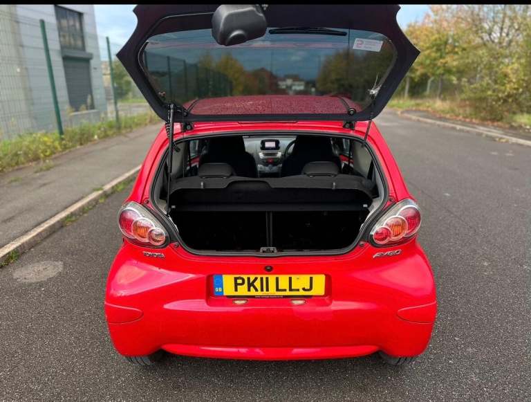 2011 Toyota AYGO 1.0 VVT-i Go Euro 5 3dr HATCHBACK Petrol Manual