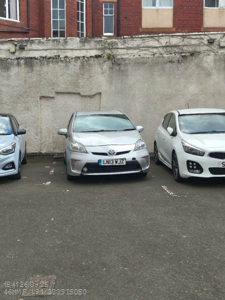 Toyota, PRIUS, Hatchback, 2013, Other, 1798 (cc), 5 doors