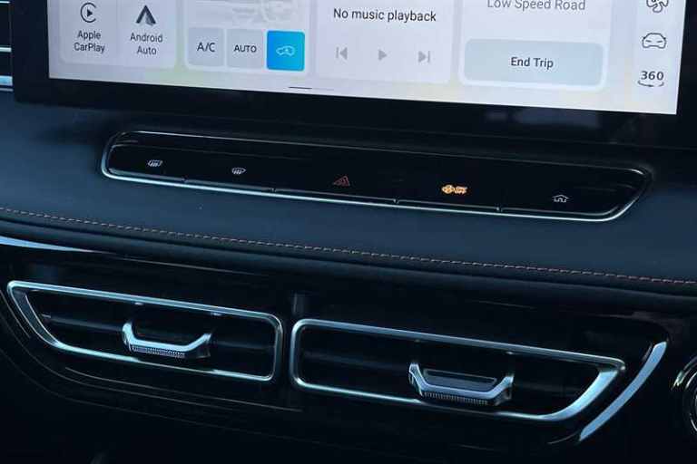 2025 MG MG HS 1.5 T-GDI Trophy SUV 5dr Petrol Manual Euro 6 (s/s) (169 ps) SUV Petrol Manual