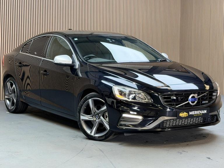 2015 Volvo S60 2.0 T5 R-Design  Saloon Petrol Automatic