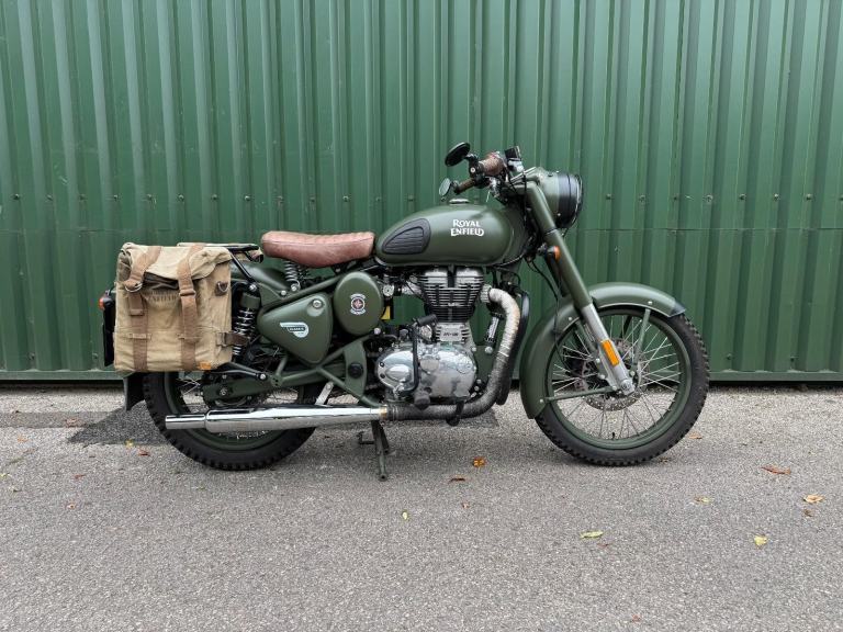 Royal Enfield Bullet 500 Classic EFi Military Model 2017 Green 3700 Miles 