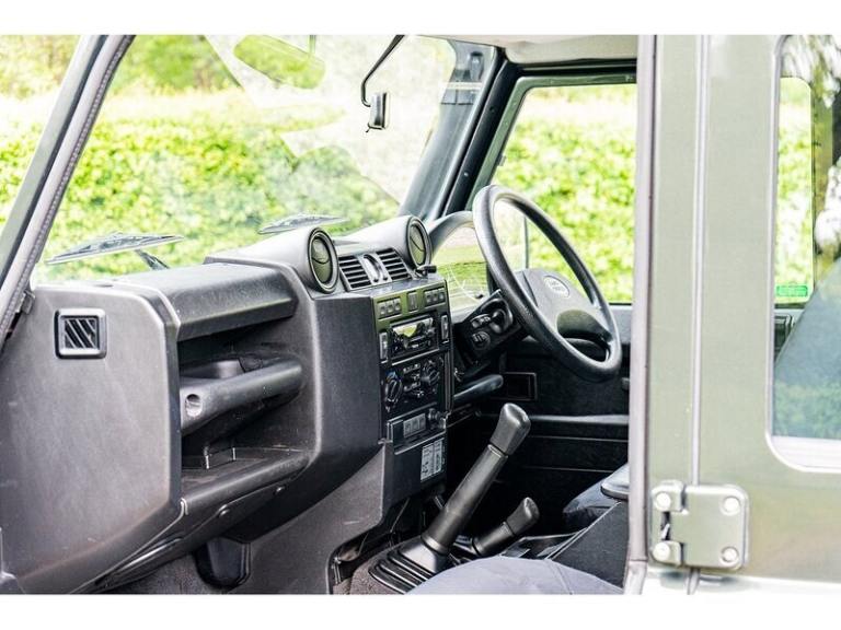 2007 Land Rover Defender 110 County Double Cab Diesel Manual