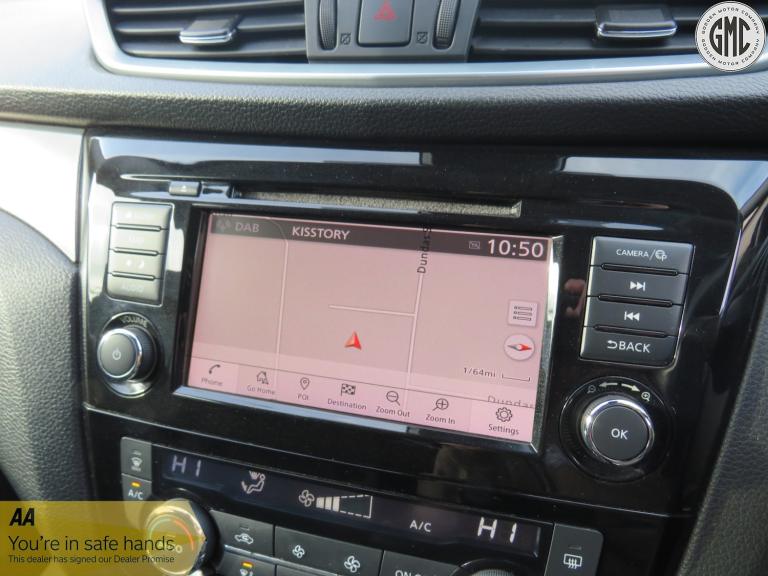 NISSAN QASHQAI 1.5 dCi N-Connecta Full Service History, Satnav 2019