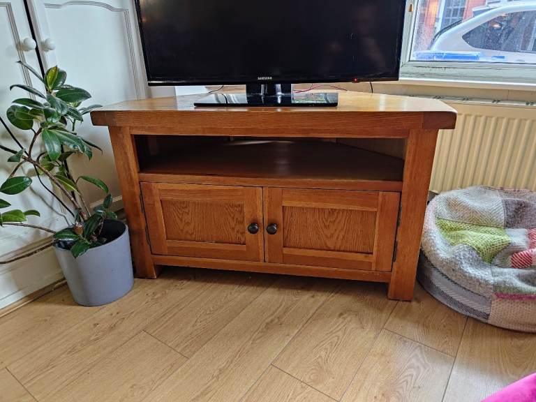 Solid Oak TV Stand