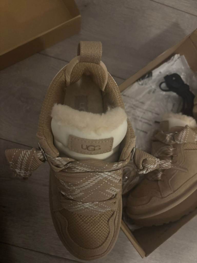 Ugg lowmell trainers