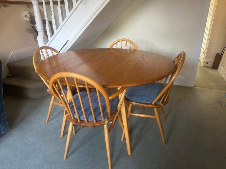 Elm - Ercol 384 dining table - 2 x Ercol 370 chairs and 2 x Ercol 370A chairs