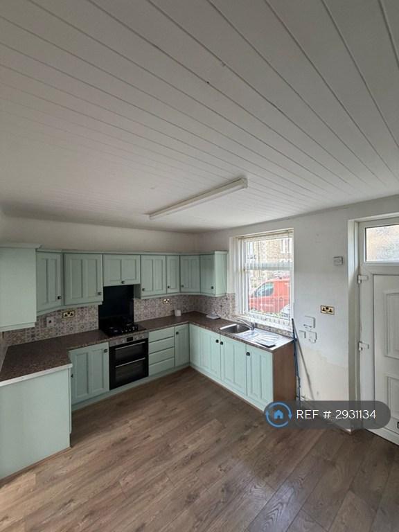3 bedroom house in Mexborough Road, Bradford, BD2 (3 bed) (#2931134)