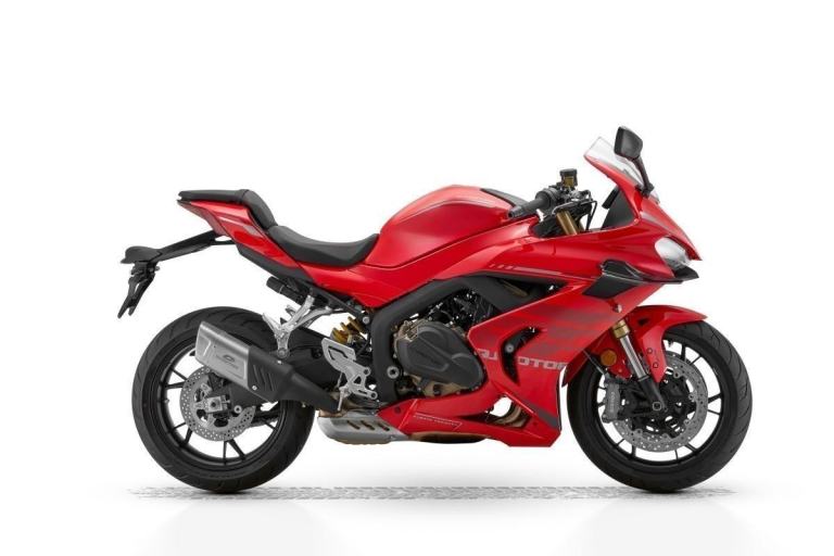 QJMOTOR SRK 800 RR