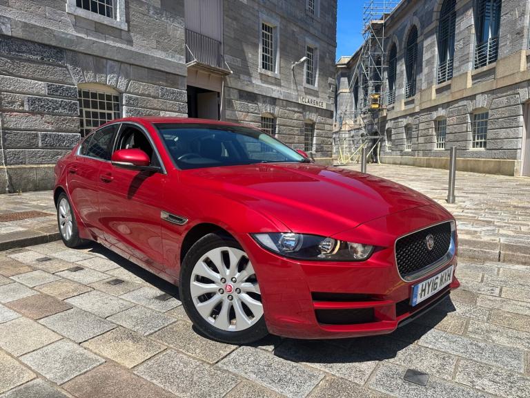 2016 Jaguar XE 2.0d Prestige 4dr SALOON Diesel Manual