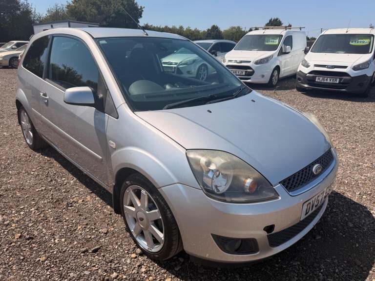 FORD FIESTA 1.25 Zetec Climate 3dr (silver) 2007