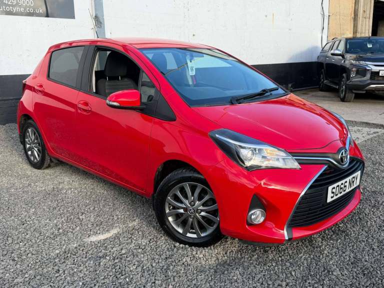 2016 Toyota Yaris 1.33 Dual VVT-i Icon Hatchback 5dr Petrol Manual Euro 6 (99 ps) Hatchback Petro...