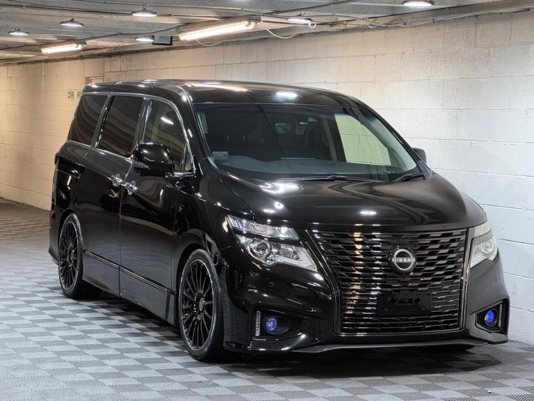 Nissan Elgrand 3.5 V6 4WD 350 Highway Star Premium ULEZ Petrol Automatic