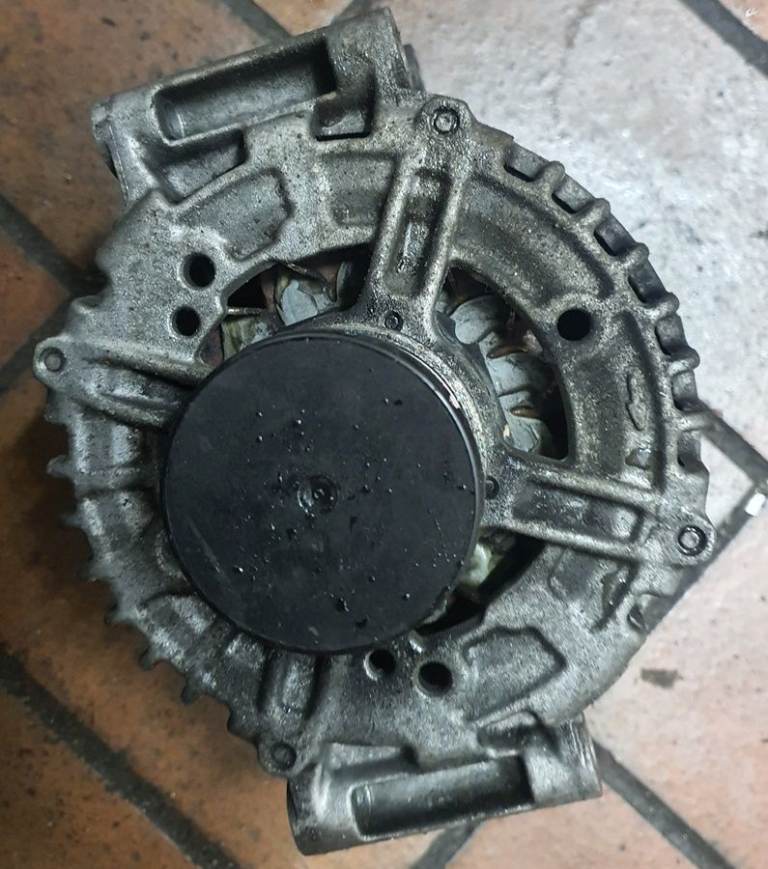 Mercedes Benz CLS 3.0 CDI Alternator 2009