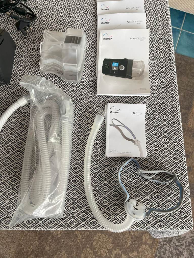 CPAP Sleep Machine Airsence 10 Autosence Elite
