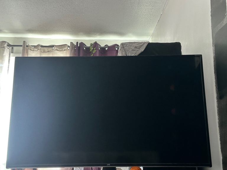 JVC 50inch Black Flat Screen TV – Good Condition