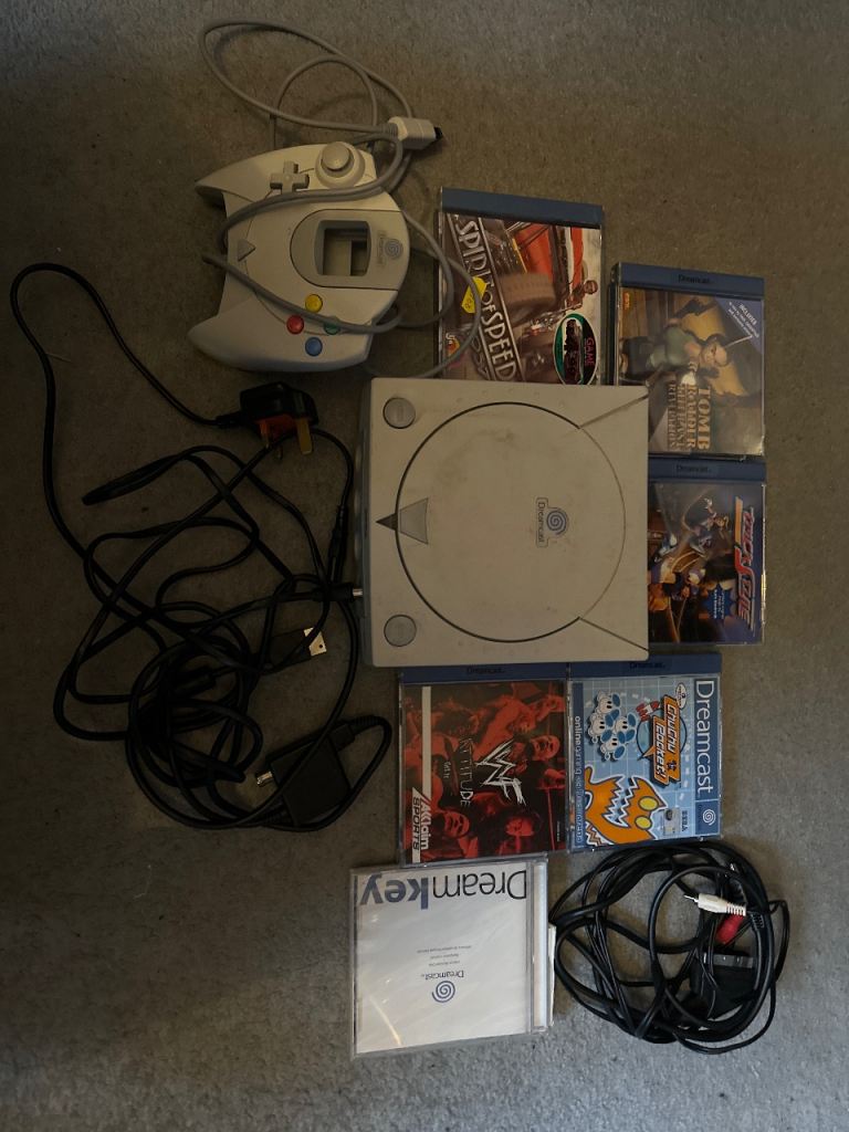 Dreamcast with games