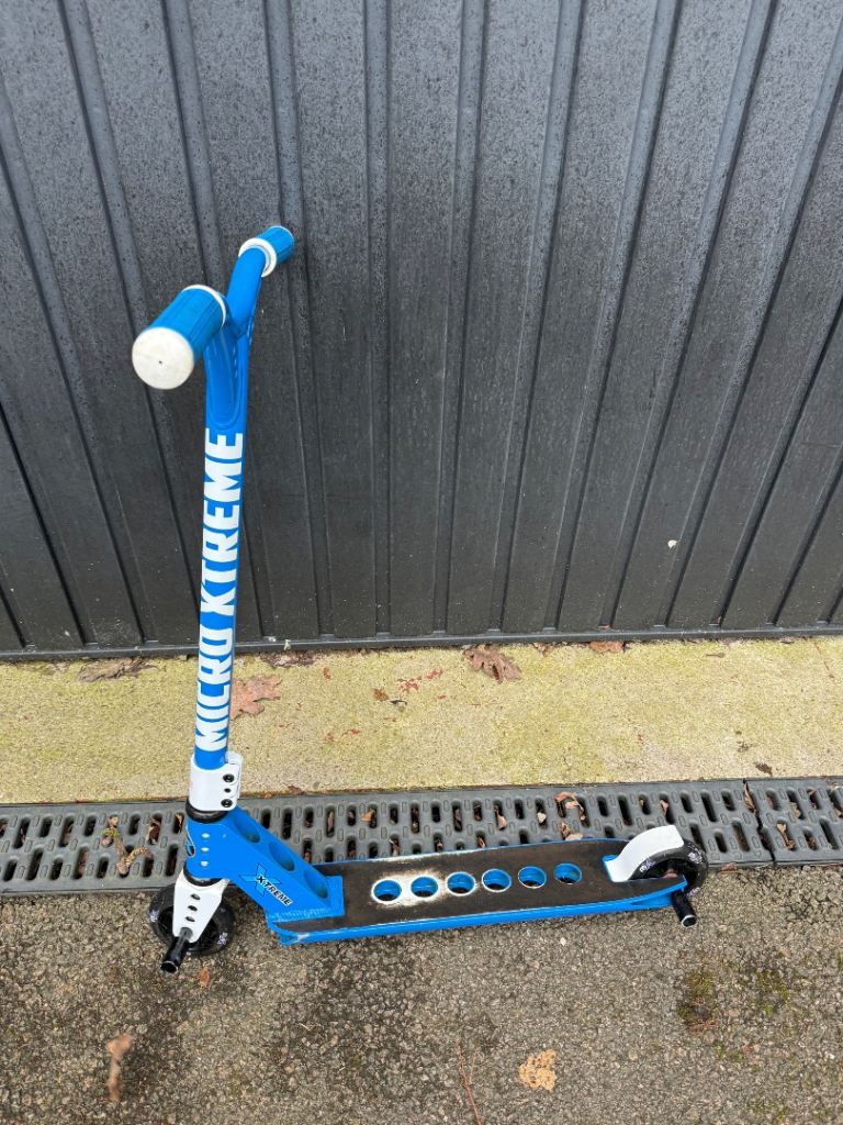 Micro Xtreme Stunt scooter 