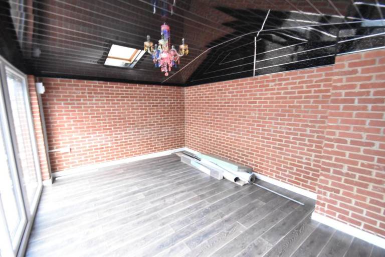 Double room extension Girls prefer 