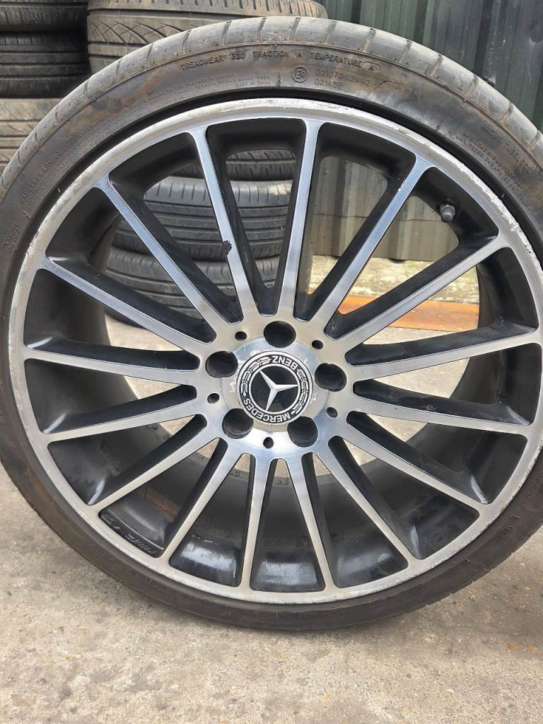 GENUINE MERCEDES 19” AMG ALLOY WHEEL & TYRE 8X19 ET48 CLA A45 A35