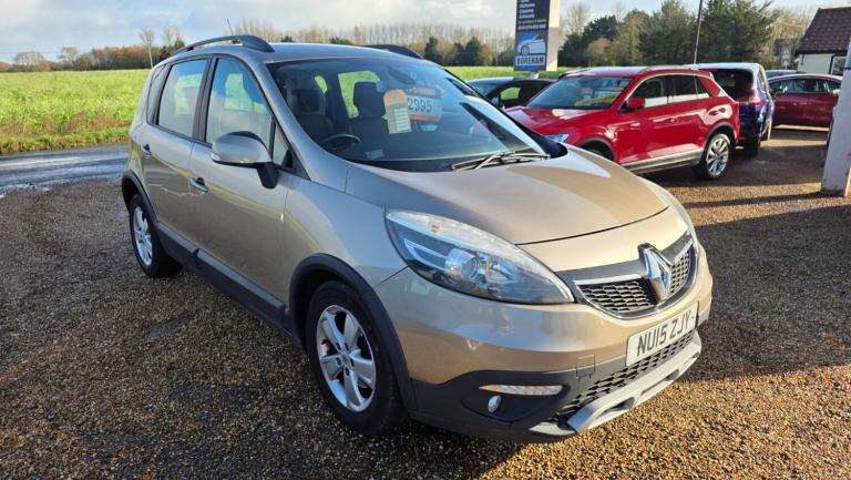 2015 Renault Scenic Xmod 1.6 dCi Dynamique TomTom Energy 5dr MPV Diesel Manual