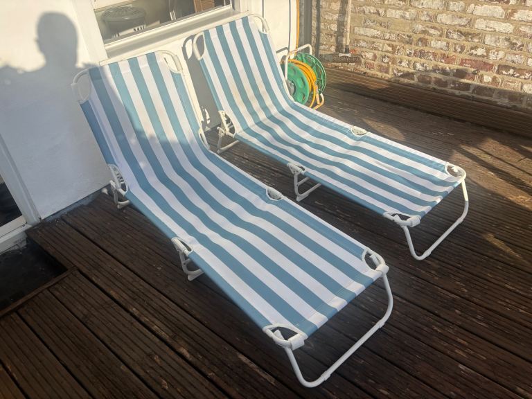 2 x Outdoor Garden or Patio Sun Loungers 
