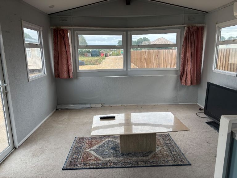 3 bed static to rent 