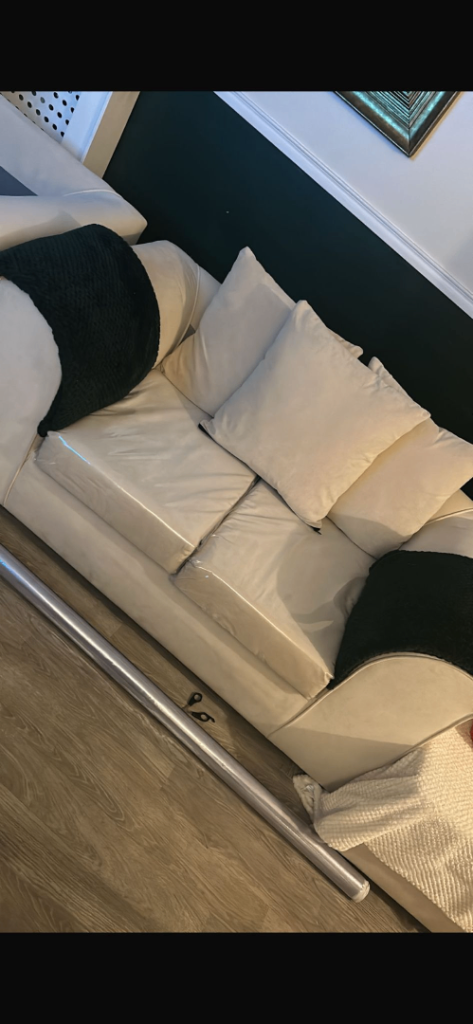2+3 seater couch 