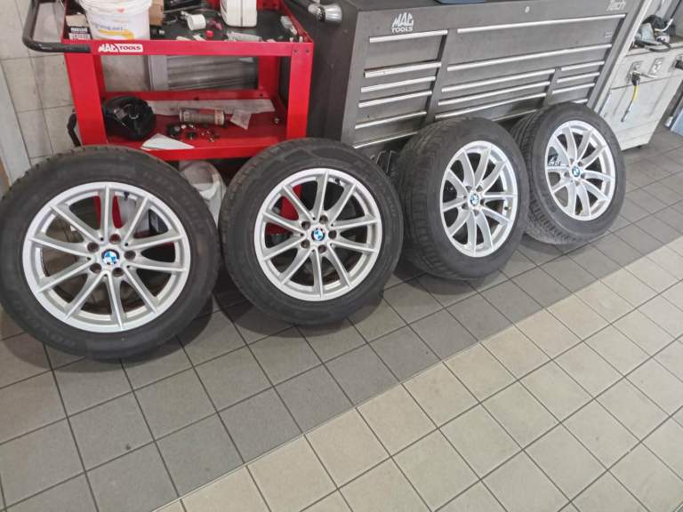 Genuine BMW Alloy Wheels with Tyres – Excellent Condition  