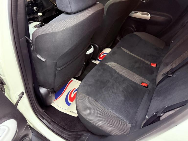 2015 Nissan Juke 1.2 DIG-T Acenta Premium Euro 6 (s/s) 5dr HATCHBACK Petrol Manual