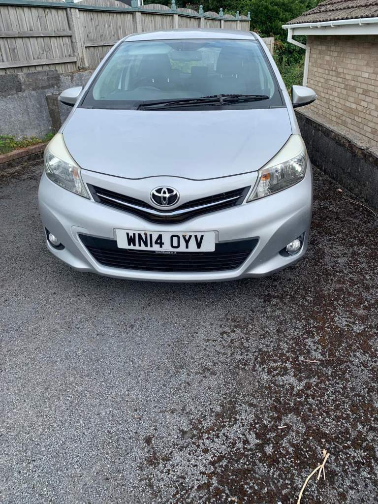 Toyota, YARIS, Hatchback, 2014, Manual, 1329 (cc), 5 doors
