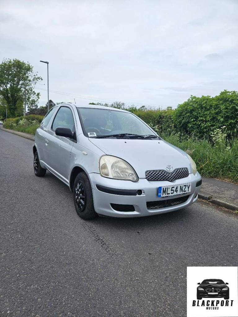 Toyota Yaris 2005 1.0L Petrol Manual