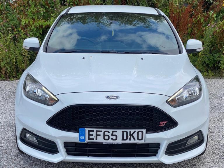 2015 Ford Focus 2.0T EcoBoost ST-2 5dr HATCHBACK PETROL Manual