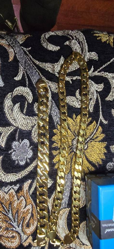 23 inch gold plated 9mm curb chain and 9 inches 12mm gold plated bracelet