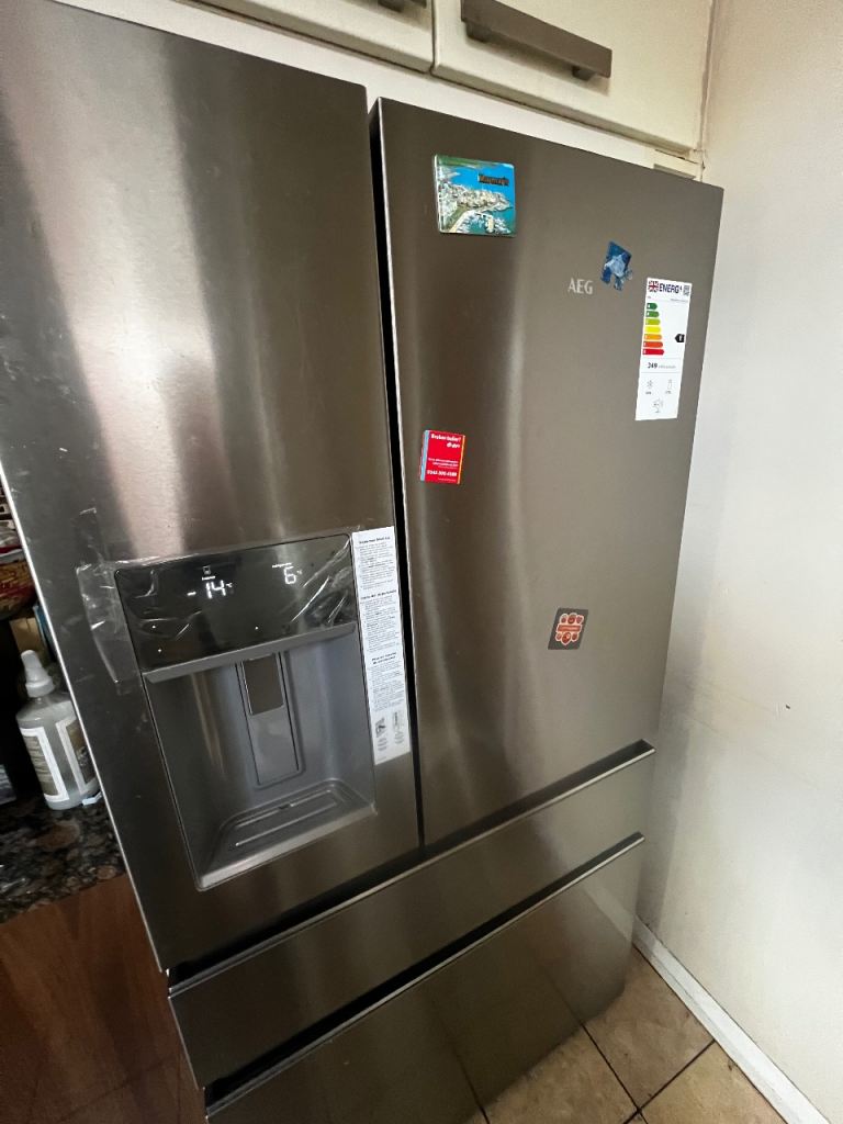 LG American fridge freezer for sale 