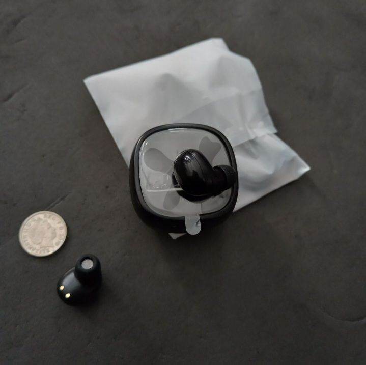 Wireless Micro Headphones - Sports and Leisure