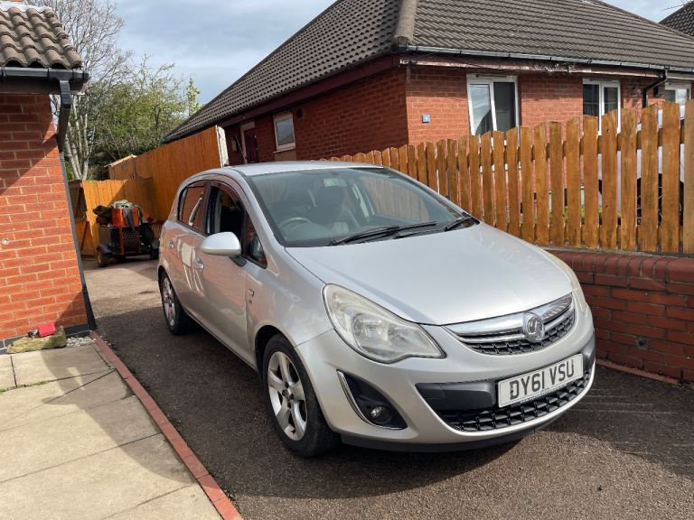 Vauxhall Corsa 1.2 petrol 5 door