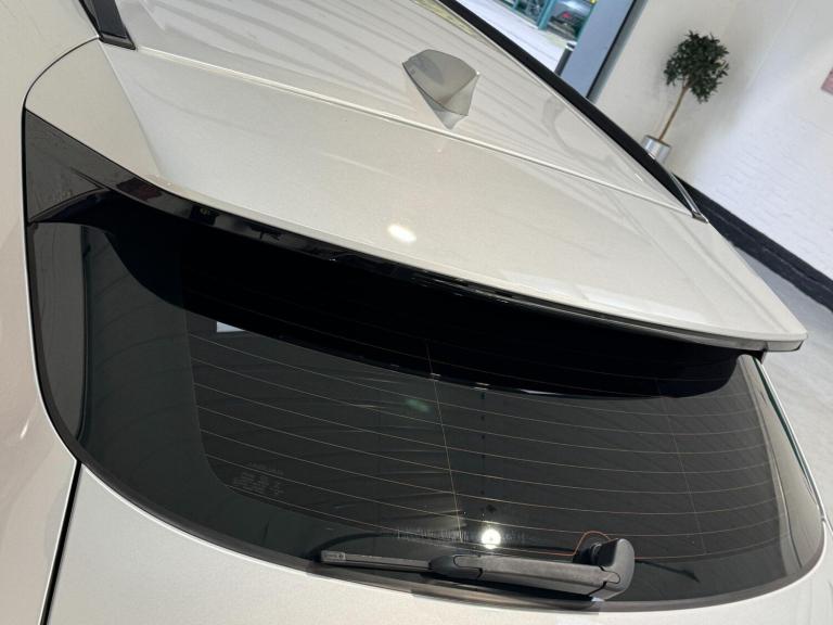 2019 Jaguar F-Pace 2.0 D180 R-Sport SUV 5dr Diesel Auto AWD Euro 6 (s/s) (180 ps) ESTATE Diesel A...