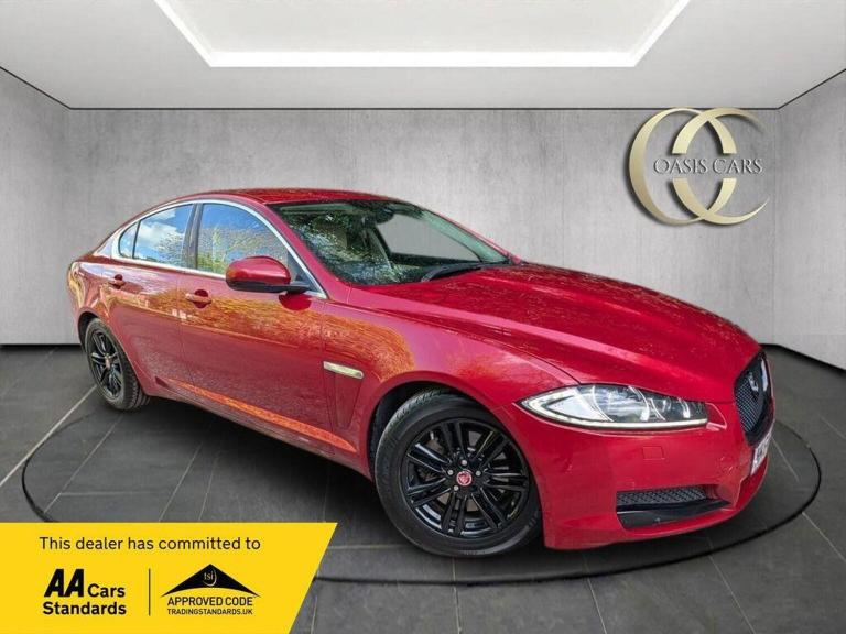 JAGUAR XF 2.2d Luxury Auto Euro 5 (s/s) 4dr 2014