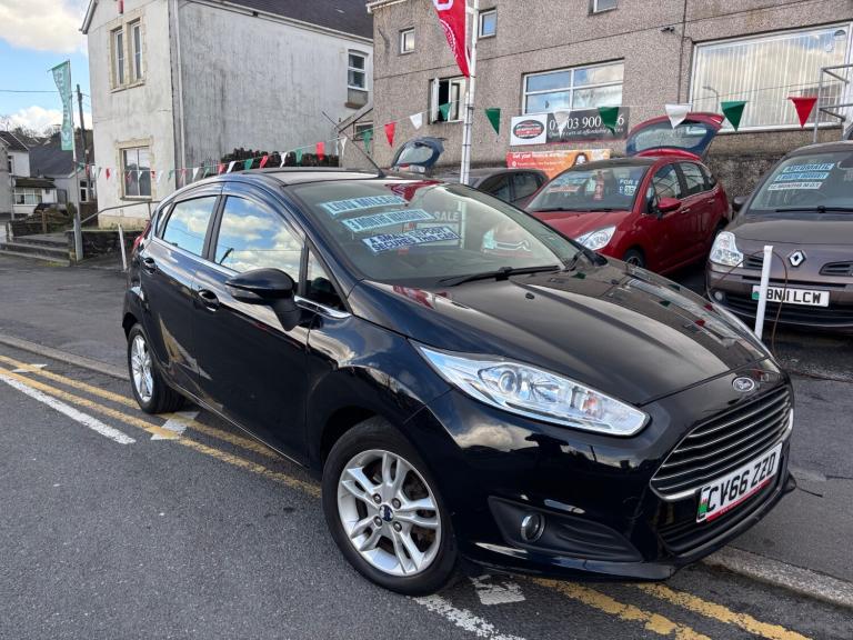 2016 Ford Fiesta 1.25 82 Zetec 5dr HATCHBACK Petrol Manual