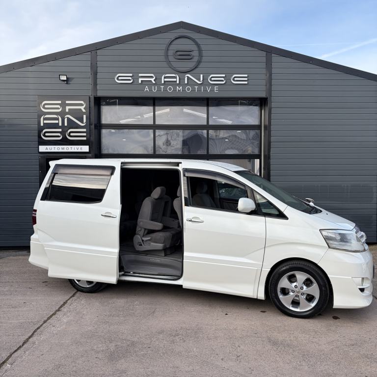 TOYOTA ALPHARD Der 2006